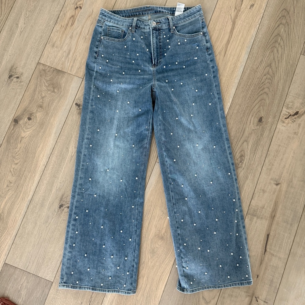 Women's jeans with Pearl accents